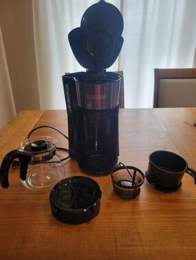 Black + Decker CM0750 4-in-1 5 Cup Coffee Maker For Pot, Tall Or Standard Mug